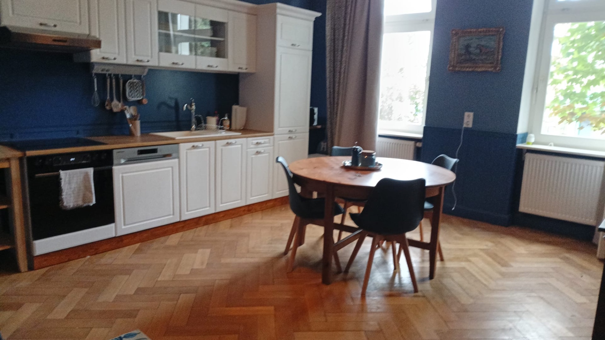 Zimmer 1 — Küchenzeile der Ferienwohnung